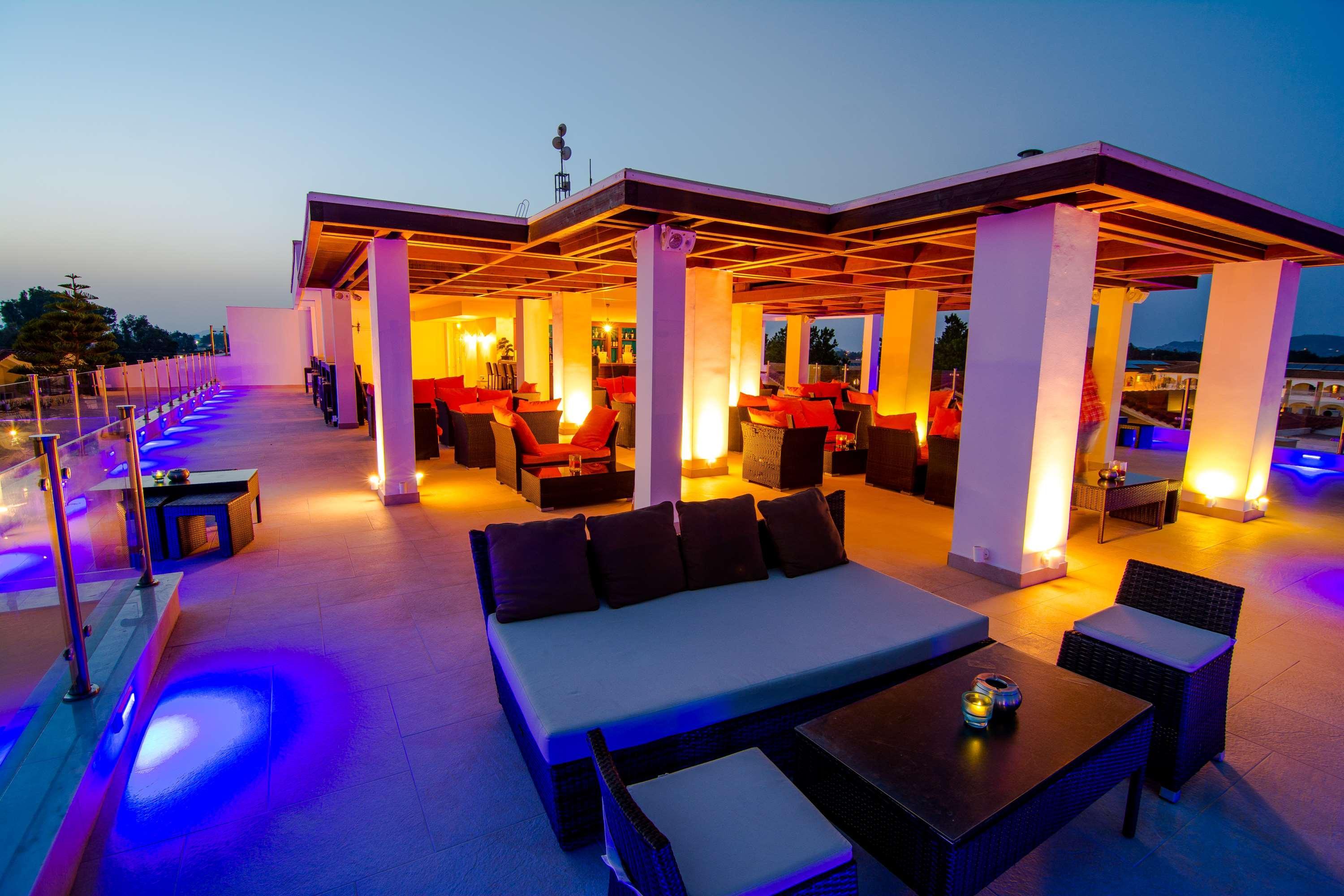 Galaxy Beach Resort BW Premier Collection Лаганас Экстерьер фото